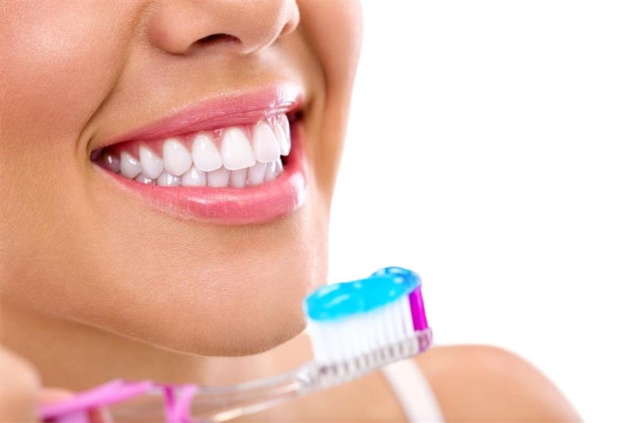 كيف تختارين معجون الأسنان المناسب لك؟