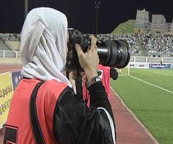 نساء السعودية يستعدن لدخول ملاعب كرة القدم للمرة الاولى!