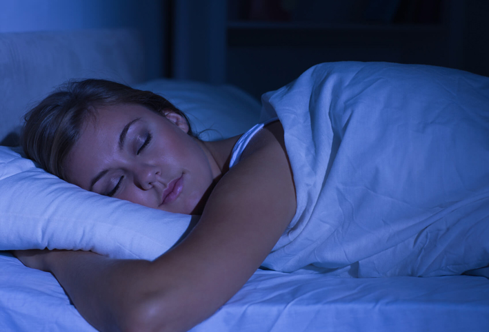 النوم الليلي العميق .. ما علاقتة بصحة الخصوبة لدى الأزواج