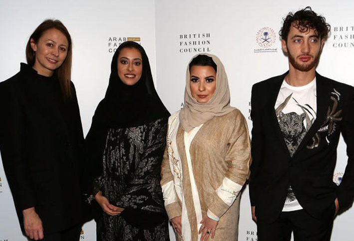 لأوّل مرة "أسبوع الموضة العربي" في السعودية 