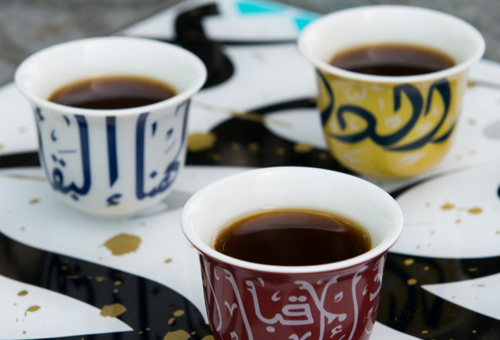 ثلاثة فناجين من القهوة يوميًا تقلل من مخاطر الإصابة بالخرف