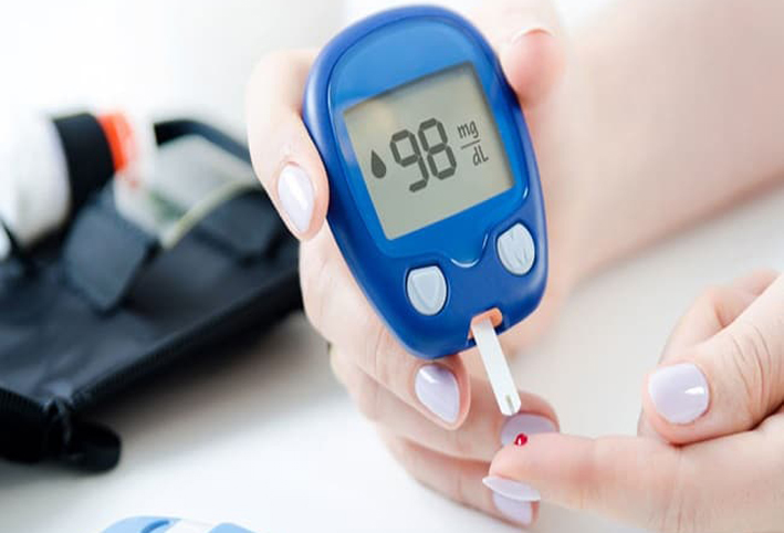 ما علاقة تنظيم سكر الدم بالاعتلال العصبي السكري؟