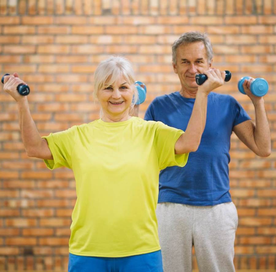 نصائح لكبار السن من الرجال والنساء للتخلص من الوزن الزائد .. تعرفي عليها