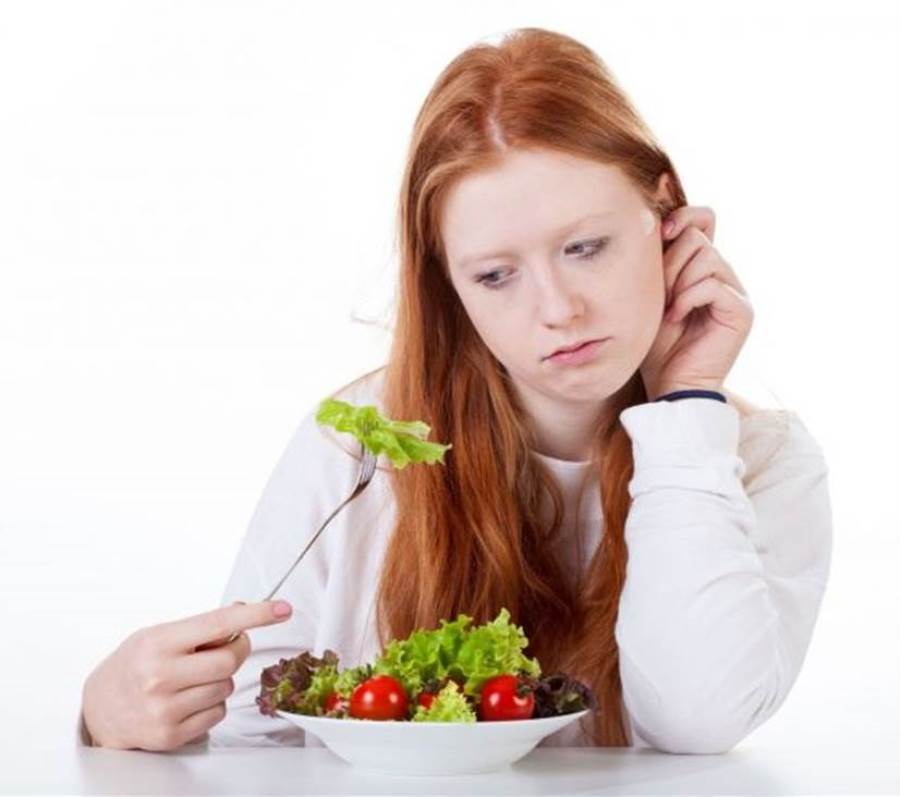 أنواع وأسباب اضطرابات الأكل لدى المراهقين