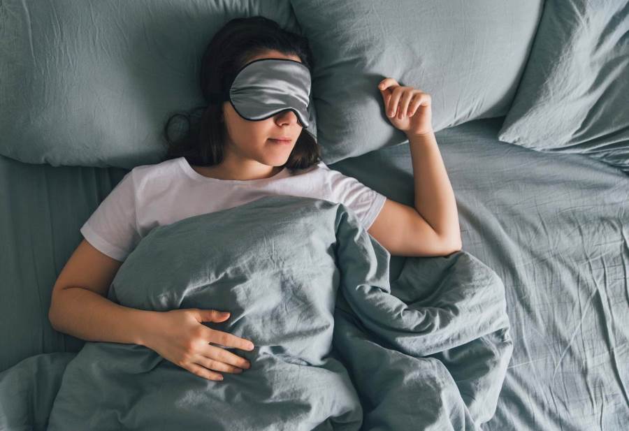 هل تعلمي أن النوم أقل من 4 ساعات وأكثر من 6 ساعات يزيد خطر التدهور المعرفى؟