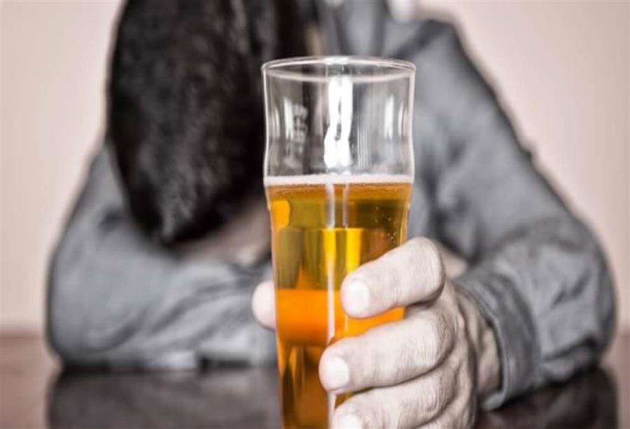 أكتشاف مادة كيماوية قد تنهي الإدمان على الكحول 