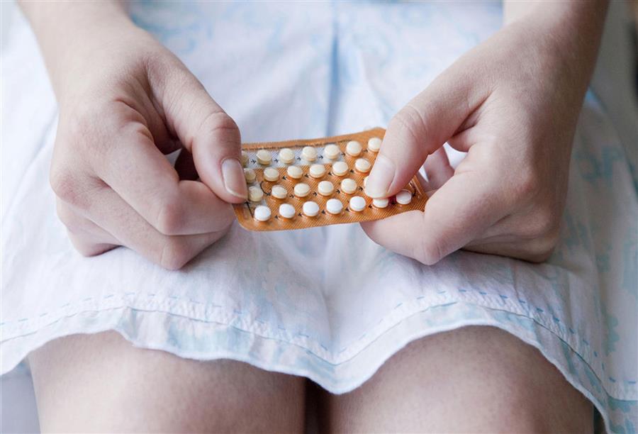 وسائل منع الحمل النسائية .. حبوب جديدة وطرق طبيعية وهرمونية متنوعة