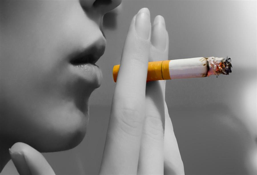 دراسة علمية .. أزواج المدخنين مهددون بالتعرض لجلطة