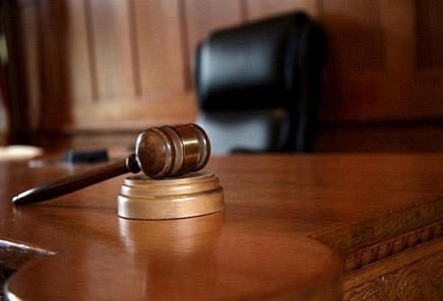 محكمة أمريكية تمنع فيديو عملية لتكبير صدر "آنا نيكول"