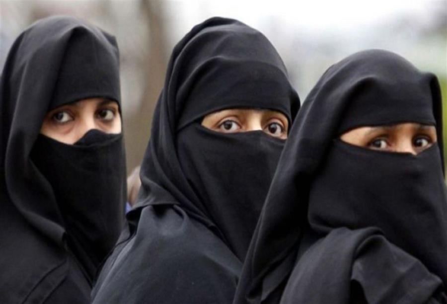 المشكلة الأساسية تكمن في أن نسبة العنوسة والعزوبية المرتفعة ليست ناجمة عن تكاليف المبالغ فيها فقط، ولكن أيضا بسبب تعقيدات الزواج التي تحرم الطرفين من التعارف الجاد
