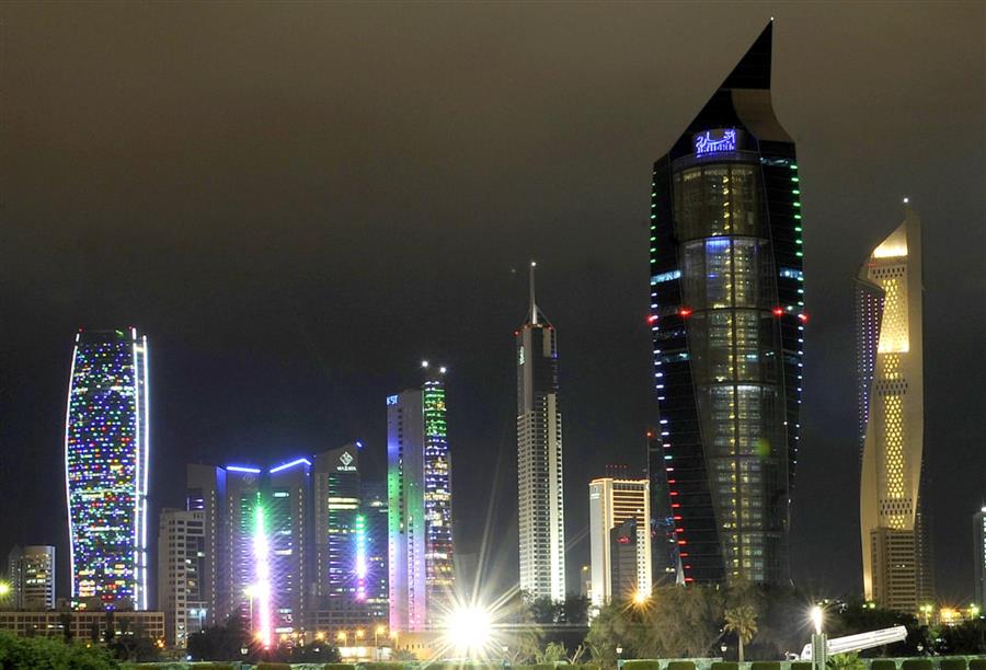يعتبر أكبر مركز تجاري في الدولة .. اليوم أفتتاح مول 360 في العاصمة الكويتية