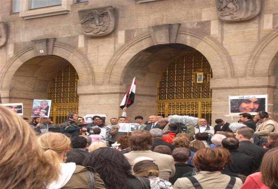 ألمانيا تقيم مراسم دفن رسمية لمروة الشربيني بحضور مسؤولين مصريين