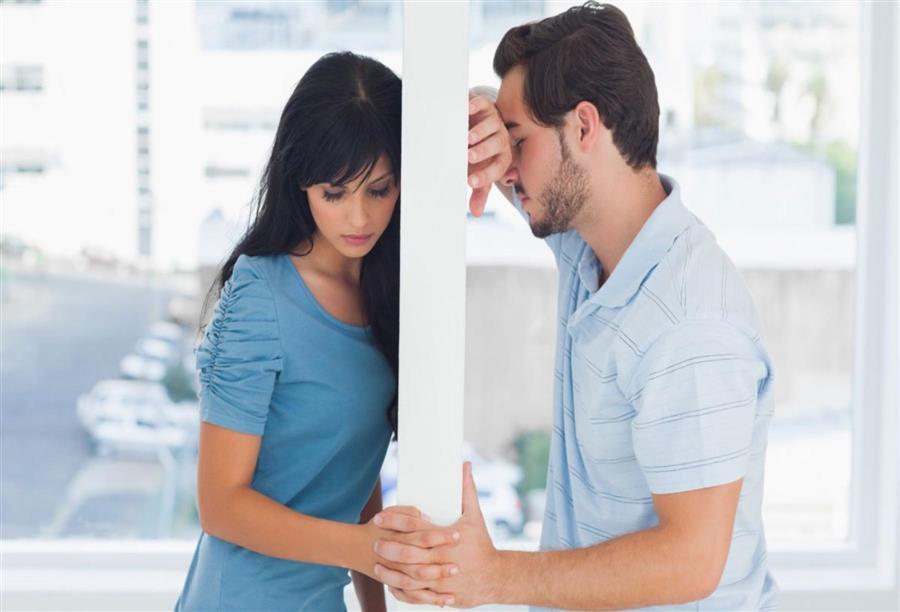 حالات لرجال أصيبوا بأمراض كانوا يظنون أنها بعيدة عنهم وقريبة من زوجاتهم. لكنهم اكتشفوا أن المرض لا يعرف الحواجز أو الحدود