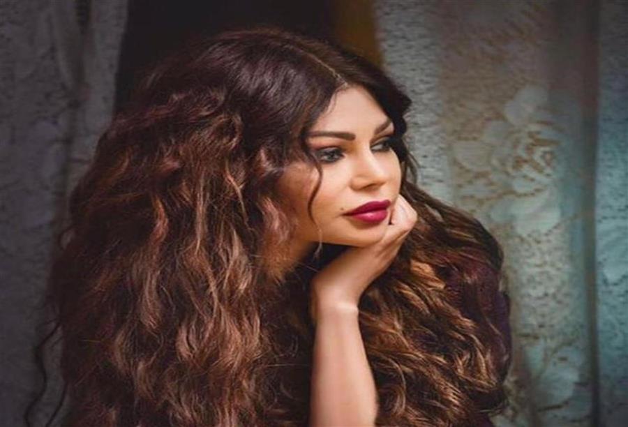 هيفاء وهبي مطلوبة أمام النيابة للتحقيق في اتهامات خالتها .. ووالدتها تنفي الواقعة 