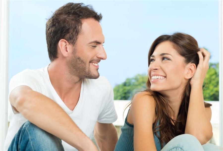لا يمكن للرجل أن يتقبل قيادية المرأة، لأن الرجل فارس حتى لو عنده ثلاث سنوات، وعلى المرأة أن تكون أمام الرجل انقيادية حتى لو وصلت لأعلى المناصب.