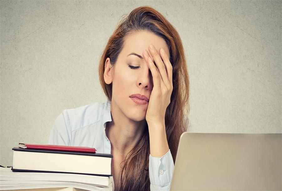 مؤشرات الإرهاق الخطيرة وطرق العودة لقمة النشاط