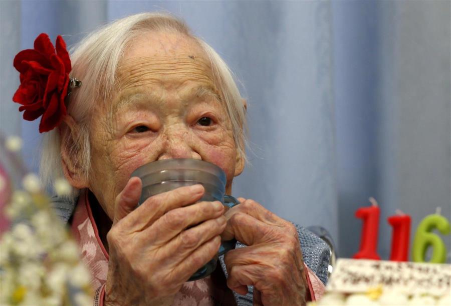الجينات من الممكن أن تتنبأ بطول العمر وتجاوز 100 عام