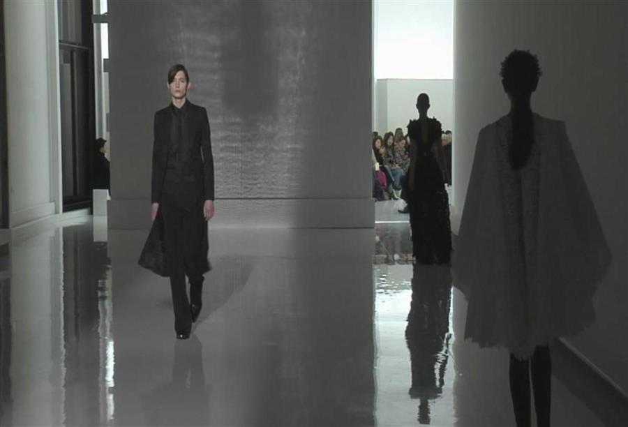 في تقليد جديد .. دار Givenchy تبتعد عن منصات عرض الأزياء 