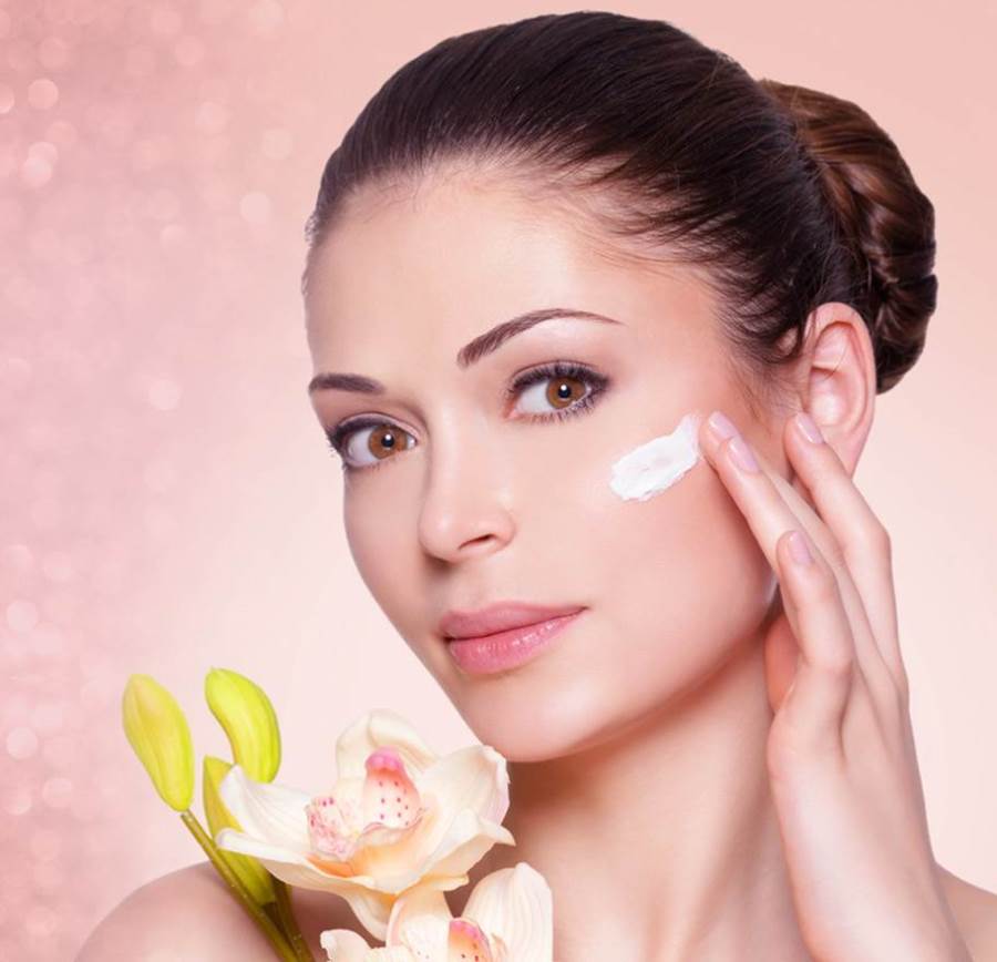 نصائح للاهتمام ببشرتك من واقع خبرة أخصائيي الأمراض الجلدية