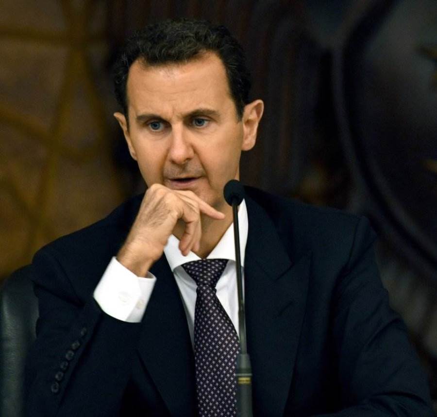 أشتباك بين مضيفتي طيران في الجو بسبب بشار الأسد