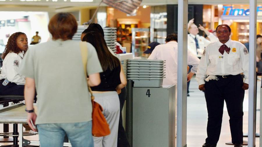 تساؤلات حول تأثيراتها الصحية السيئة على الركاب