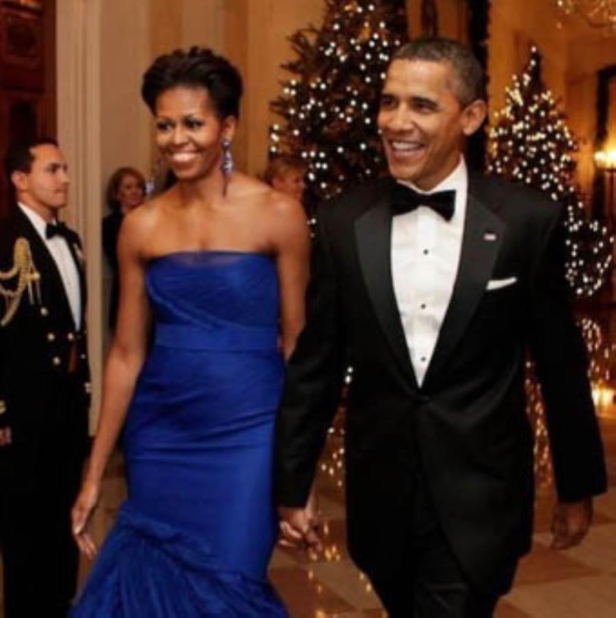  الزوجان اوباما يحتفلان بعيد زواجهما العشرين الذي تأخربسبب مناظرة
