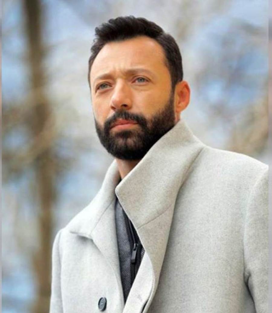 اليوم .. نظر تجديد حبس المطرب أحمد فهمي لاتهامه وآخرين بالاستيلاء على 800 ألف جنيه من "الأهلي سوسيتيه جنرال"