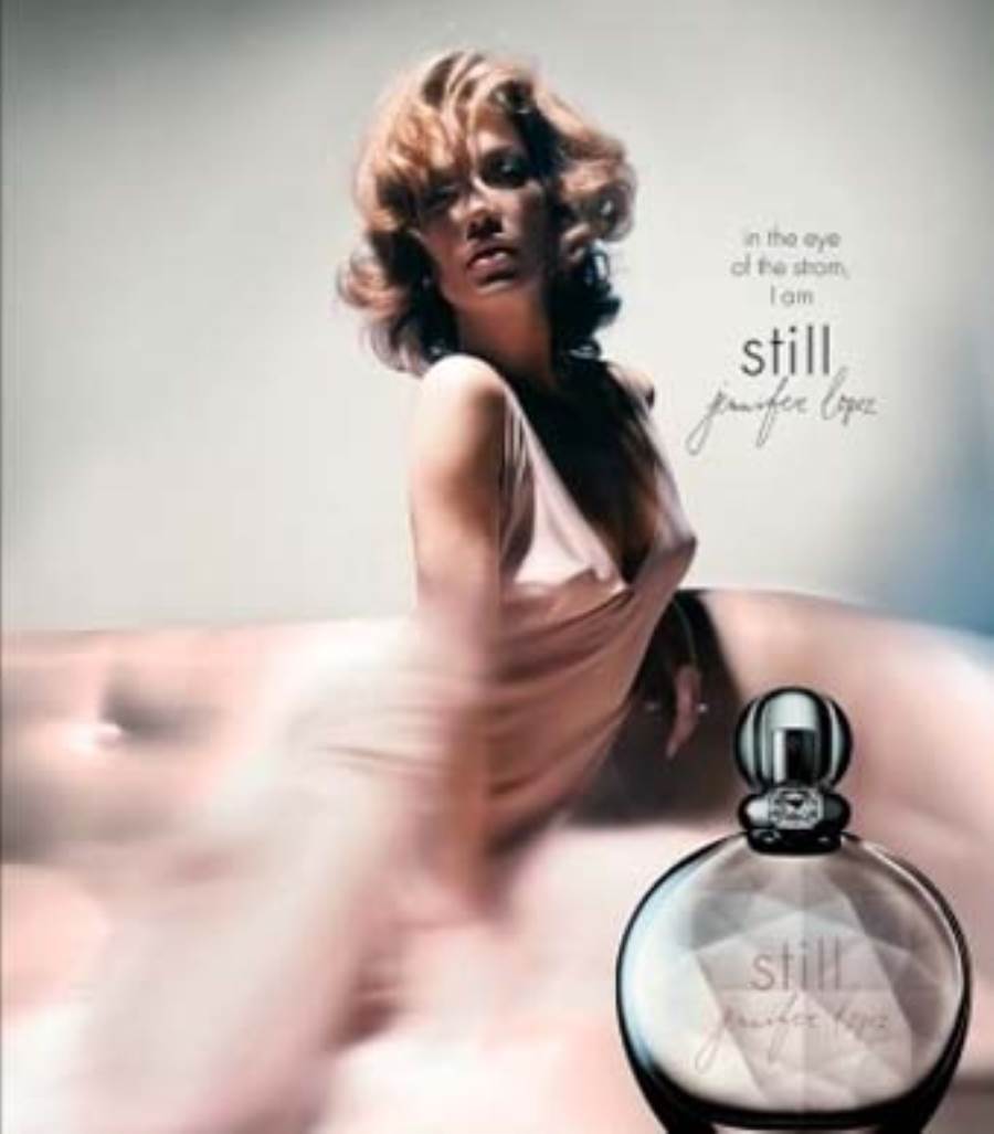 تمتعي بالمرح والأنوثة مع عطر Still لجنيفر لوبيز