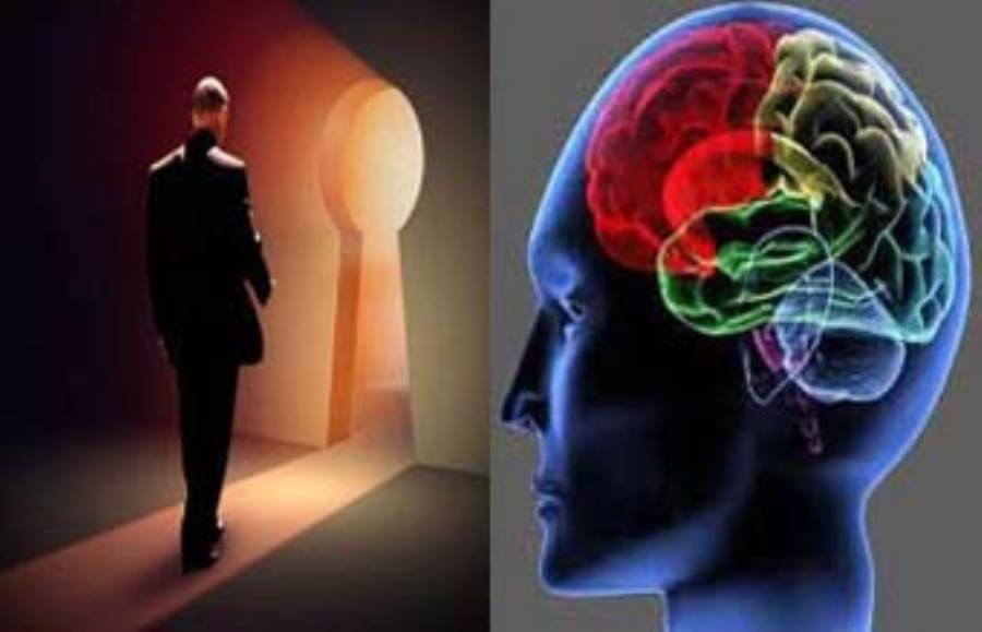 دراسة : المخ سبب شعور الإنسان بأنه مراقب من الآخرين