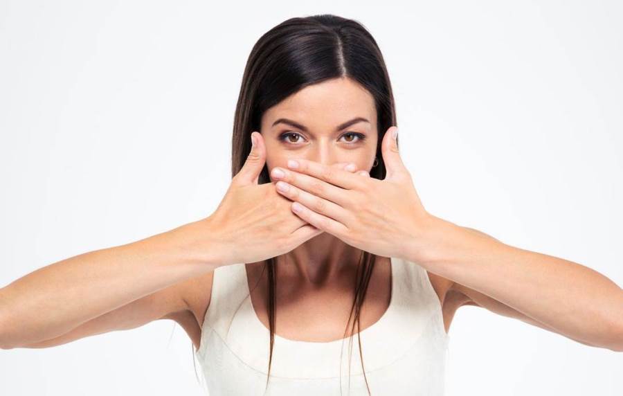 “رائحة الفم” خلال صوم رمضان .. أسبابها .. وحلولها