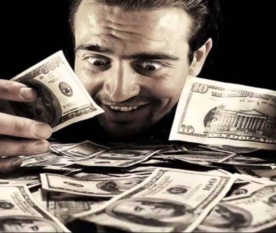 الطمع غريزة بشرية يمكن السيطرة عليها