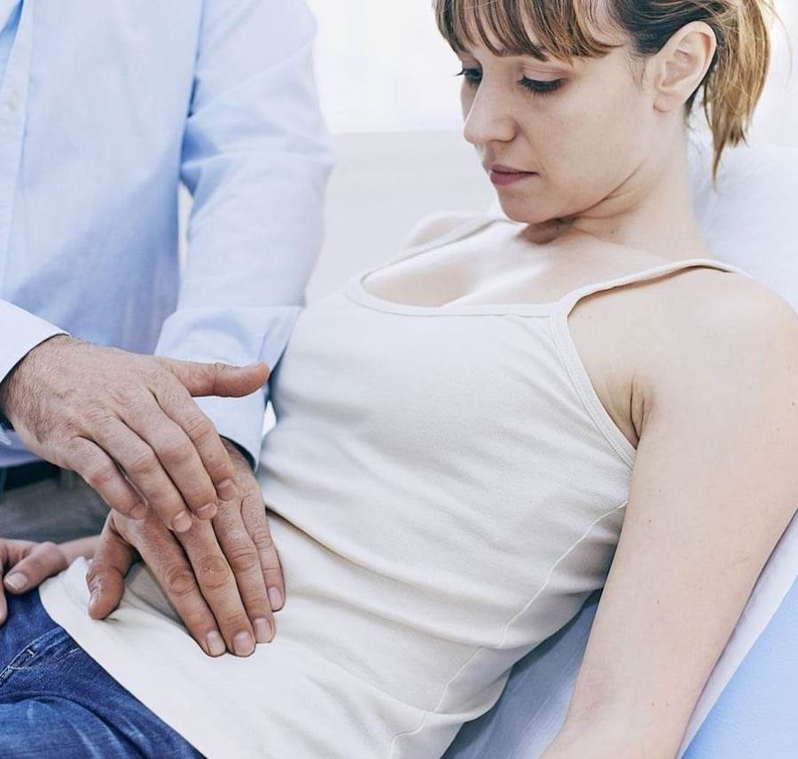 علماء هنود يجبيبون .. هذه أسباب حرقان البول لدى النساء