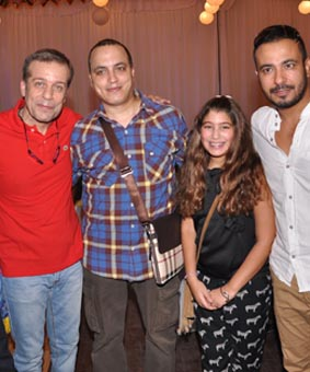 الفنانون فى اكبر مائدة افطار للايتام بالقلعة