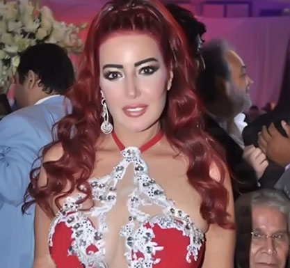 لطيفة أنيقة وسمية الخشاب تنافس هيفاء وهبي بشعر أحمر و فستان مثيرفي حفل زفاف ابنة فيفى عبدة