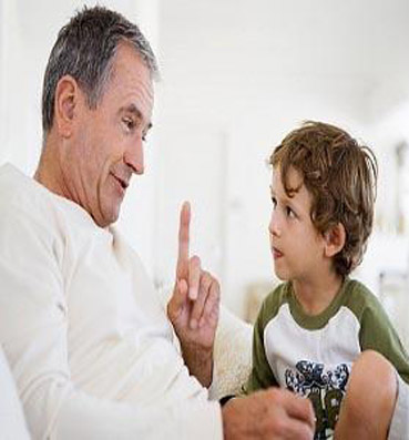 3 أخطاء تربوية يقوم بها الآباء