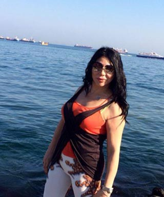 غادة إبراهيم على البحر في تركيا