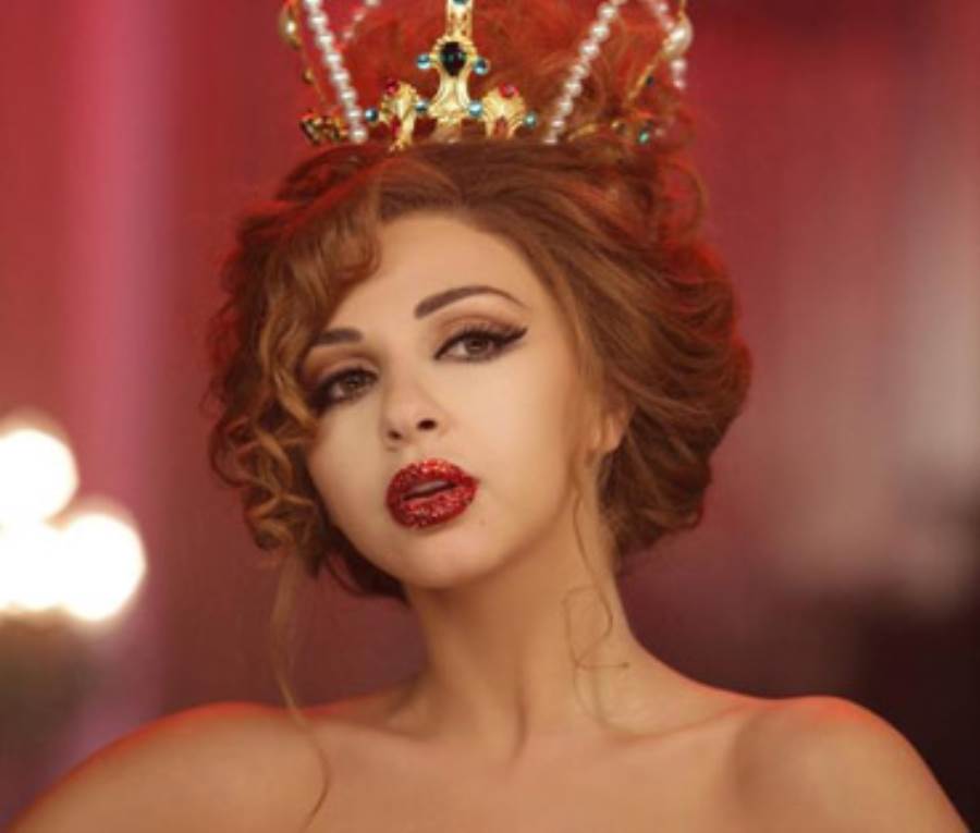 مسرح Arab Idol لم يحتمل ملكتين فطارت ميريام فارس