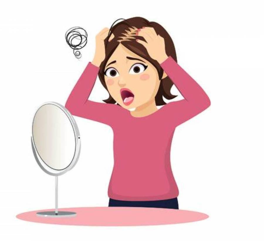 شعري يتساقط بغزارة و في بعض الاحيان اجد مكان صغير فيه قرع في راسي ثم بعد ايام يعود الشعر للنمو. ما هو الحل؟