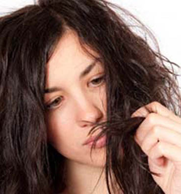 كيراتين طبيعي للشعر المتقصف .. إليك هذه الوصفة