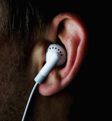  تحذير : سماعات الأذن الخاصة يمكن أن تسبب المرض 