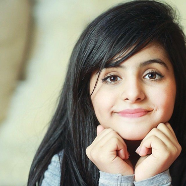 طفلة سعودية أشهر من نوال الزغبي والنجمات على إنستجرام