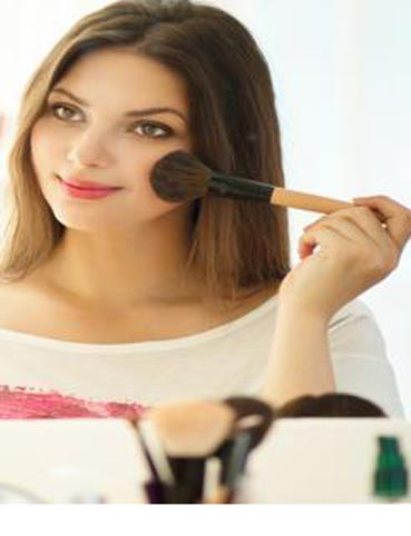 كونى ساحرة مع مكياج أقل فى نهاية الأسبوع