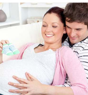  عوامل تزيد من فرص الحمل بتوأم .. تعرفي عليها