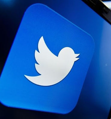  تطبيق "تويتر" يكشف عن ميزة جديدة لمستخدمي "آي فون"