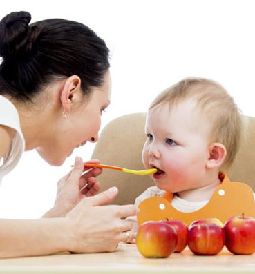 التغذية تؤثر على ذكاء الطفل