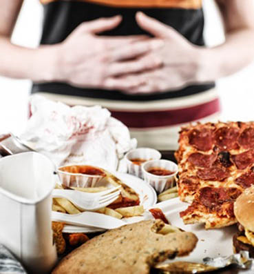4 أخطاء غذائية تضر بصحتك فى رمضان