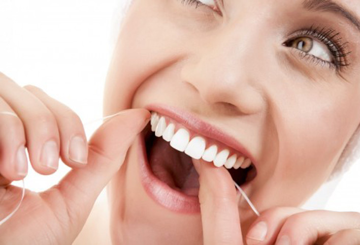 5 نصائح للحفاظ على سلامة الأسنان وجمالها