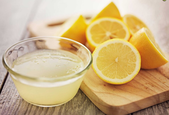 علاج حب الشباب للبشرة الدهنية بخلطات الليمون