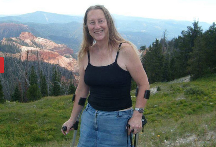 طلبت من الاطباء جعلها مشلولة لأنها لا تحب المشي