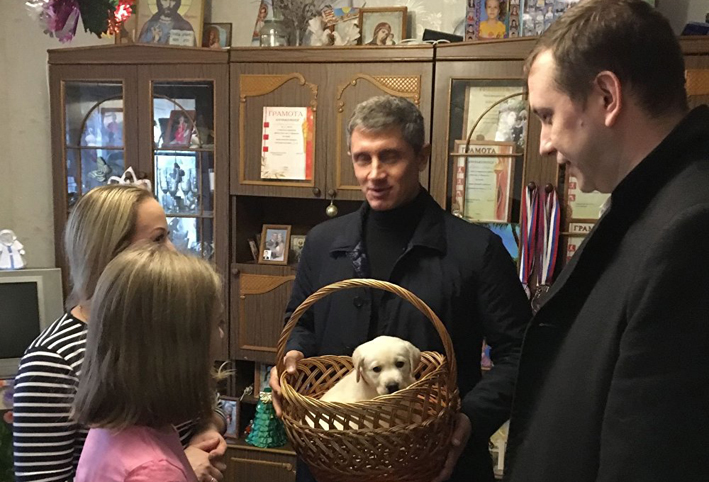 بوتين يحقق حلم عائلة روسية بهدية غير متوقعة
